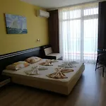 Стаи За Гости Синева Град Созопол Guest house Sozopol
