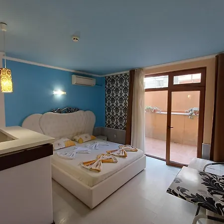 за гости синева Guest house Sozopol